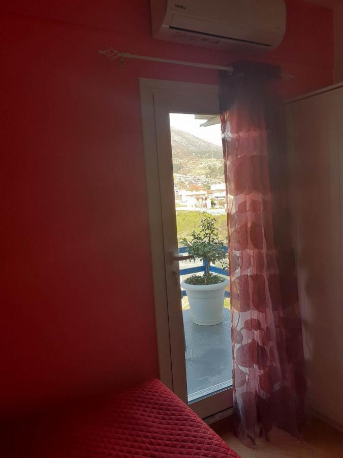 Guest House Krishen Permet Exterior photo